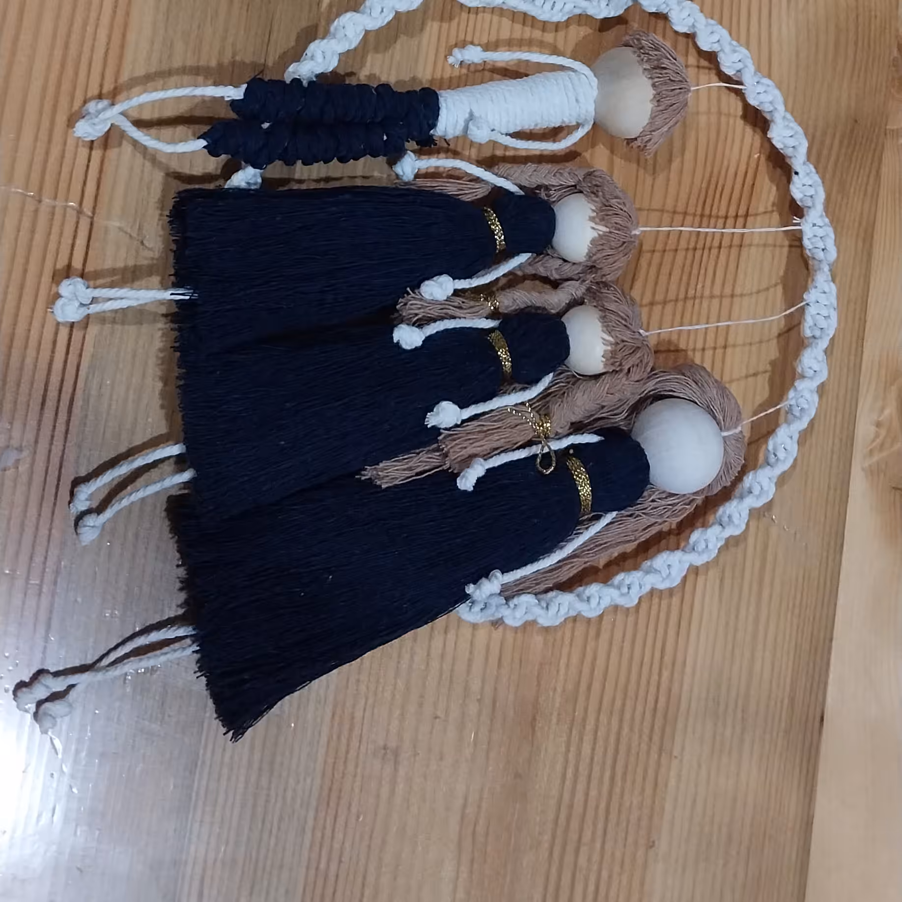 شلف های عروسکی مکرومه