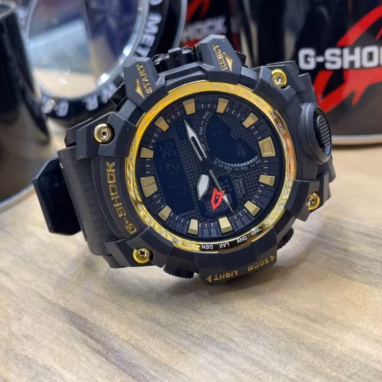 ساعتمچی کاسیو مدل مشهور جی شاک بند پیو casio G-shock