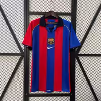 لباس کلاسیک بارسلونا 2002-2001 کیت اول