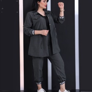 مانتو و شلوار زنانه