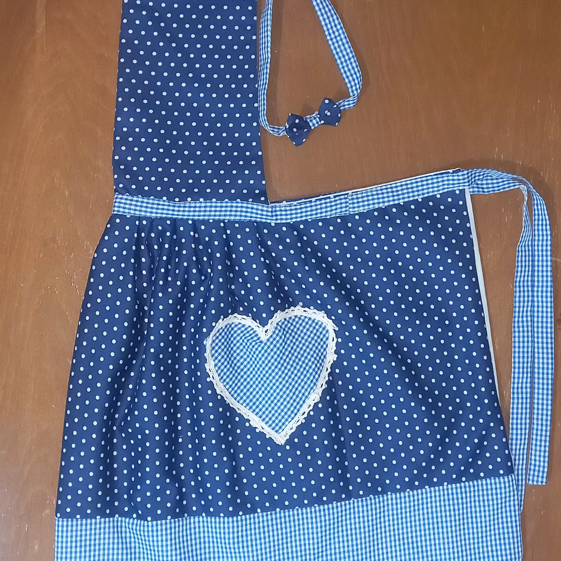 پیشبند آشپزخانه