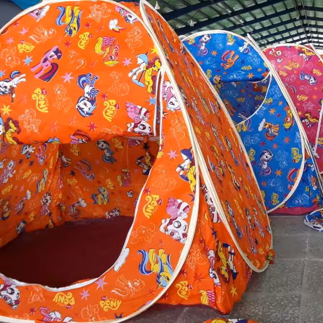 چادر بازی نوجوان کله قندی