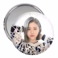 آینه جیبی خندالو مدل ریوجین گروه ایتزی ITZY کد 12443