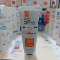 ضد آفتاب فاقد چربی SPF50 پرودرما بژ روشن در حجم 40 میلی لیتر 

