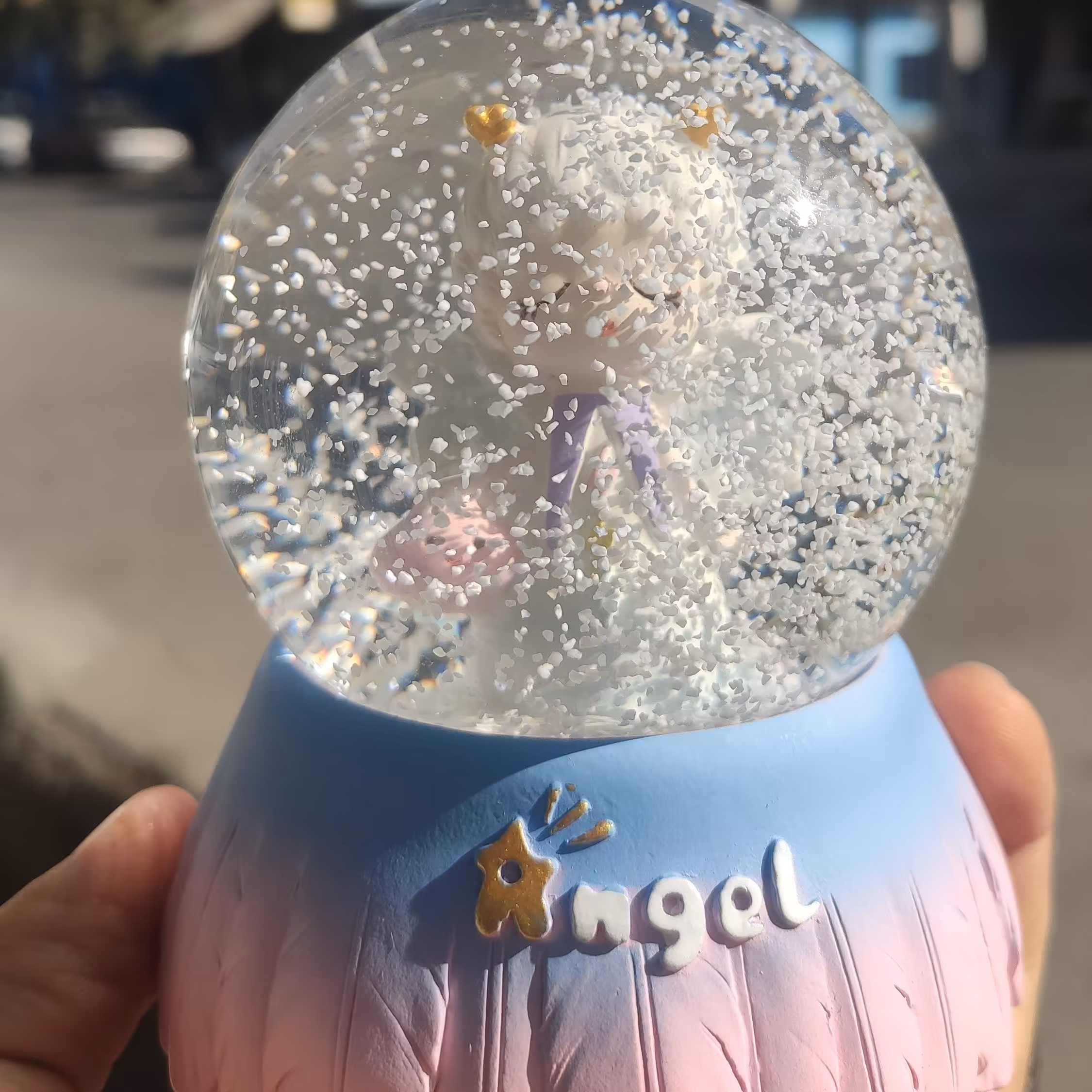 گوی موزیکال  کادویی  چراغدار و برفی