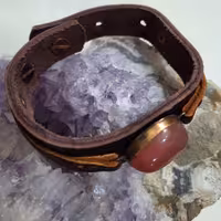 دستبند چرم عقیق