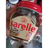 شکلات صبحانه دو رنگ کرم کاکائو فندقی سارلا (Sarelle) شیشه ی350 گرمی ترکیه | amazonchi