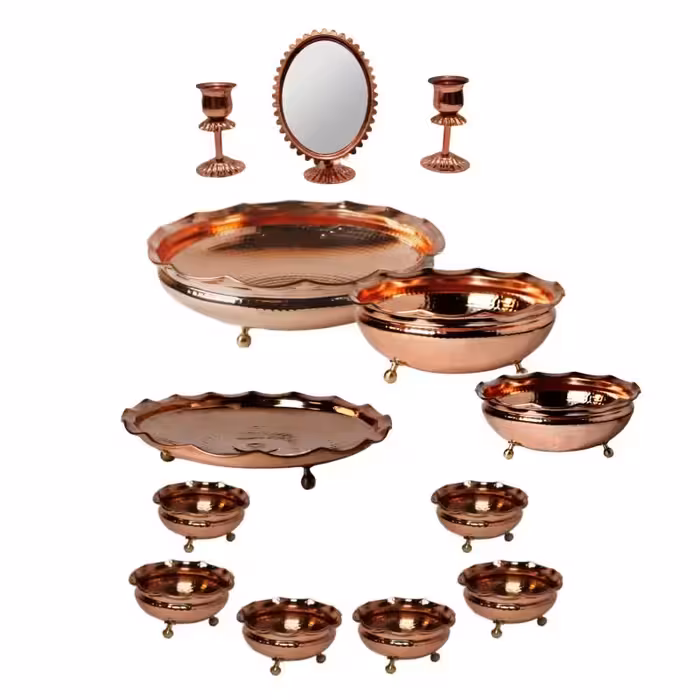ست پذیرایی 3 پایه مجلل 4 تیکه و هفت سین 3 پایه مجلل مسی. آینه و  شمعدان مسی کلا 13 تیکه شیک و با کیفیت در مس نمونه زنجان