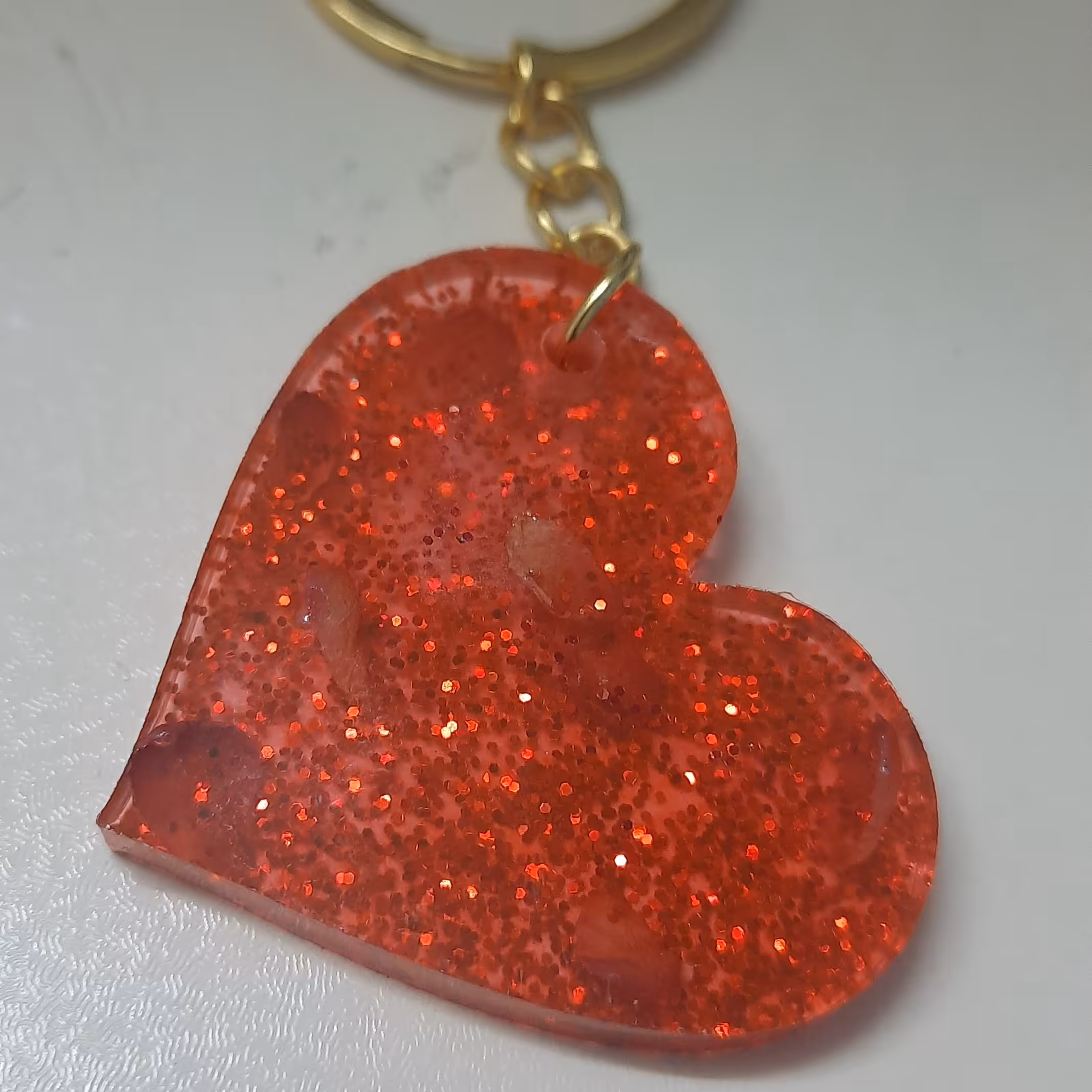 جاکلیدی قلبی قرمز