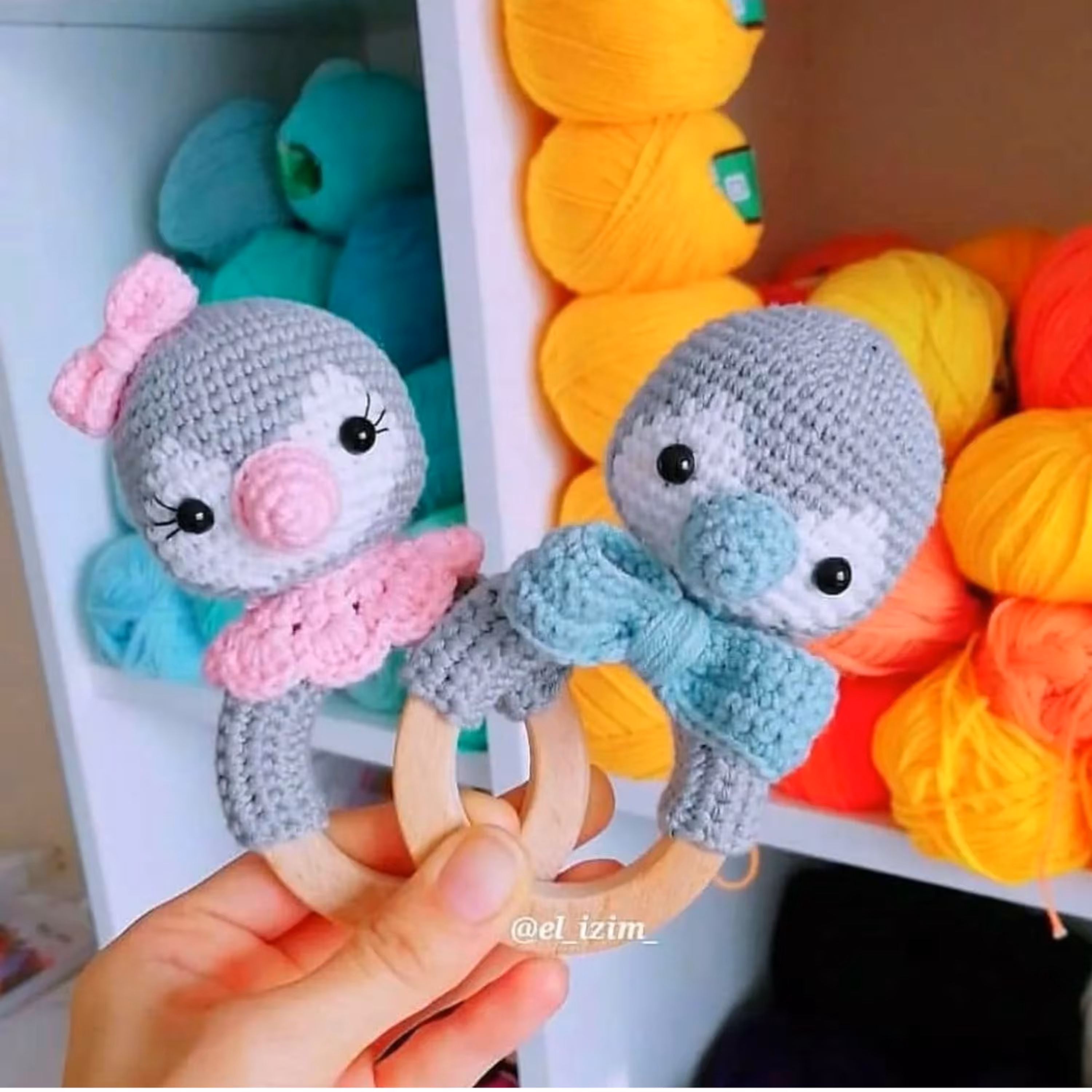 جغجغه  بافتنی پنگوئن دلبافت