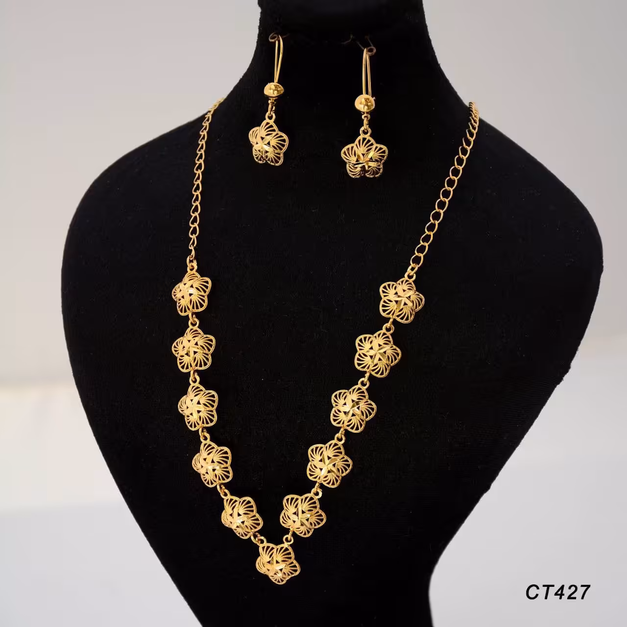 سرویس طرح طلا خارجی رنگ ثابت کیفیت بالا کد1