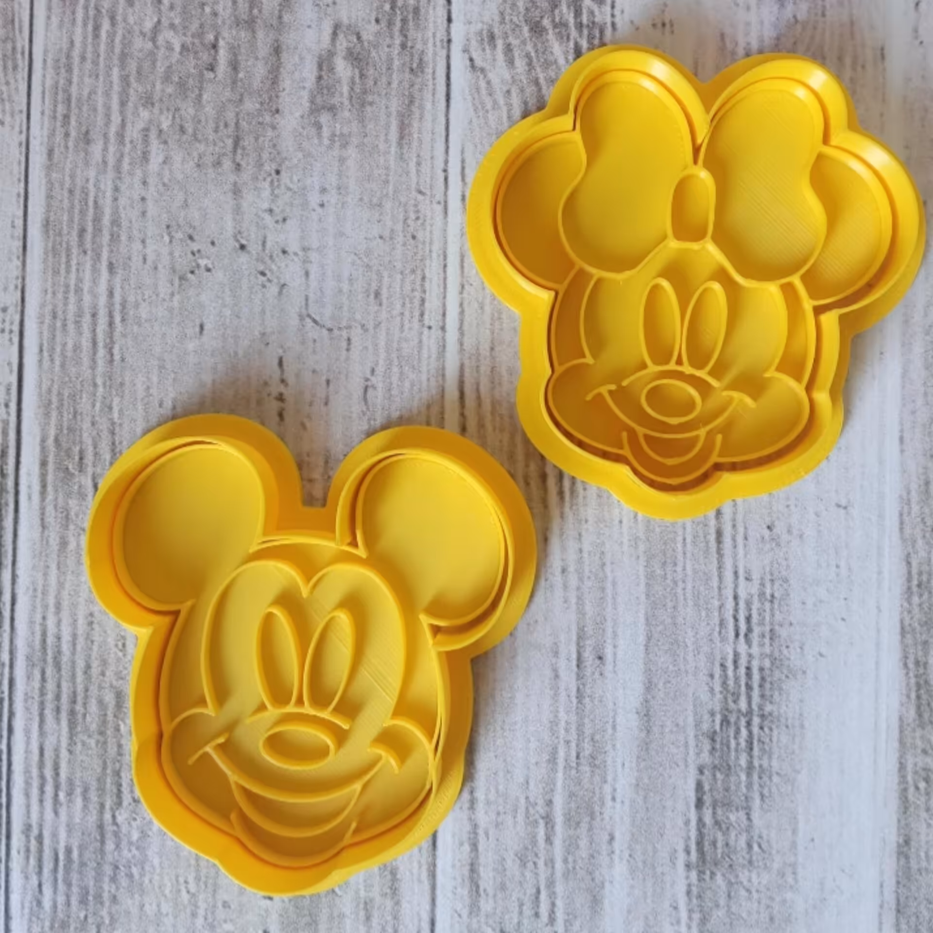 پک قالب کوکی میکی موس.8 سانت پک 2 عددی مهر و کاتر