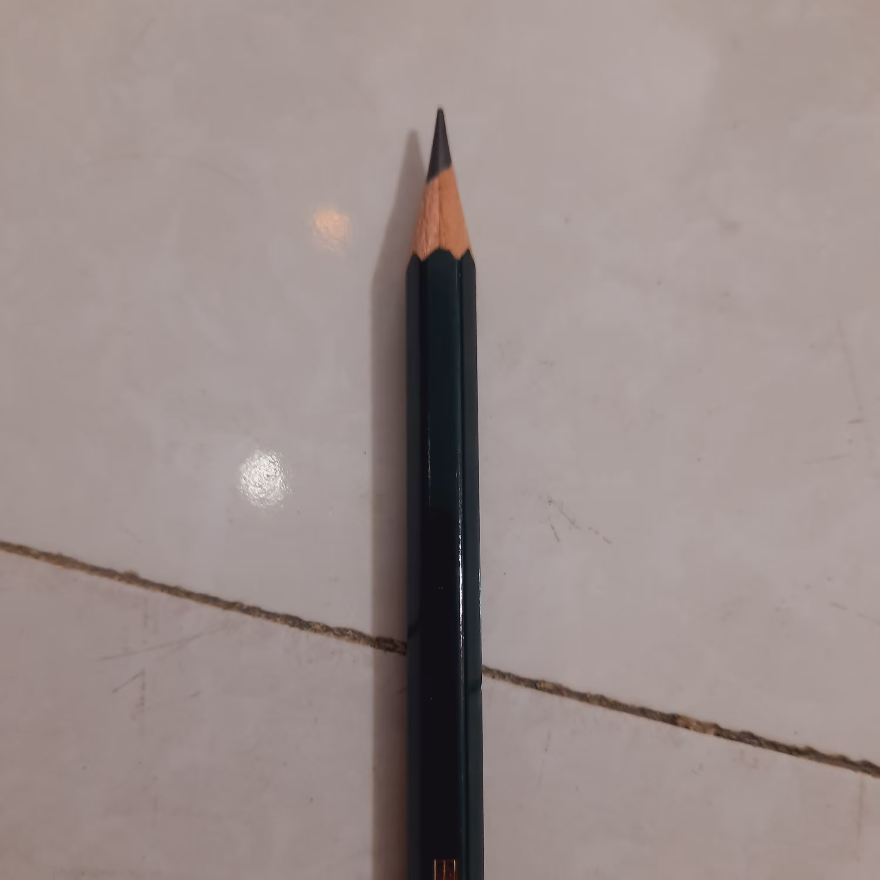 مداد طراحی بی8 فابرکاستل