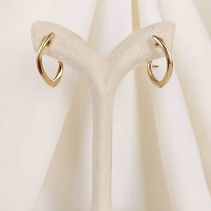 گوشواره زیبای راشل  از برند معتبر ژوپینگ 