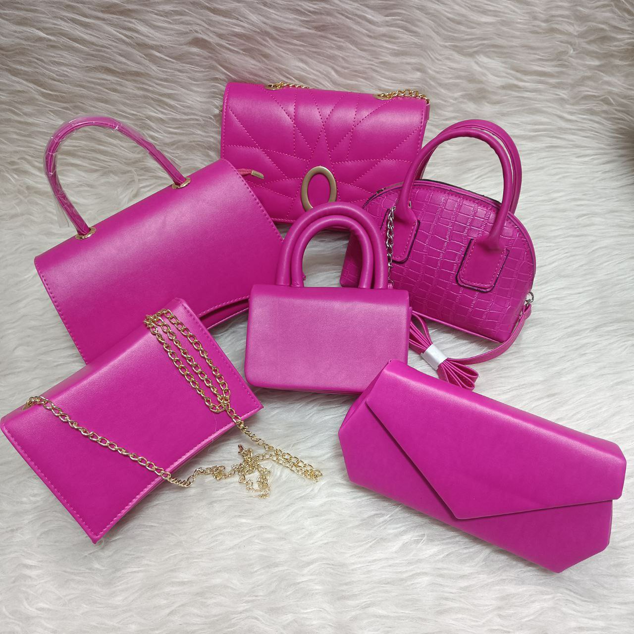 کیف های رنگ سال سرخابی بسیار شیک و مجلسی دارای جنس با کیفیت