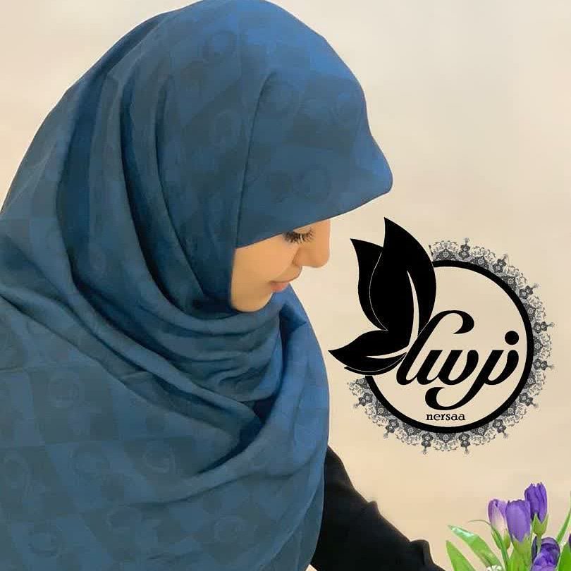روسری کرپ حریر کد090