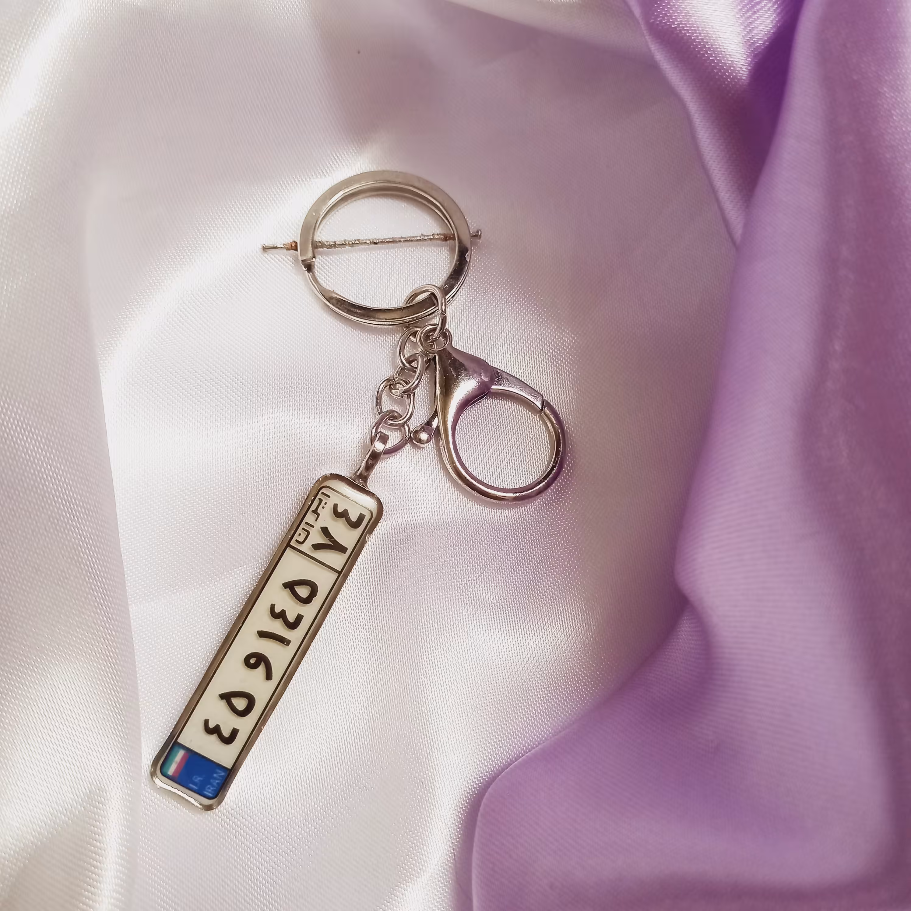 جاسوویچی پلاک ،سرکلیدی پلاک خودرو 