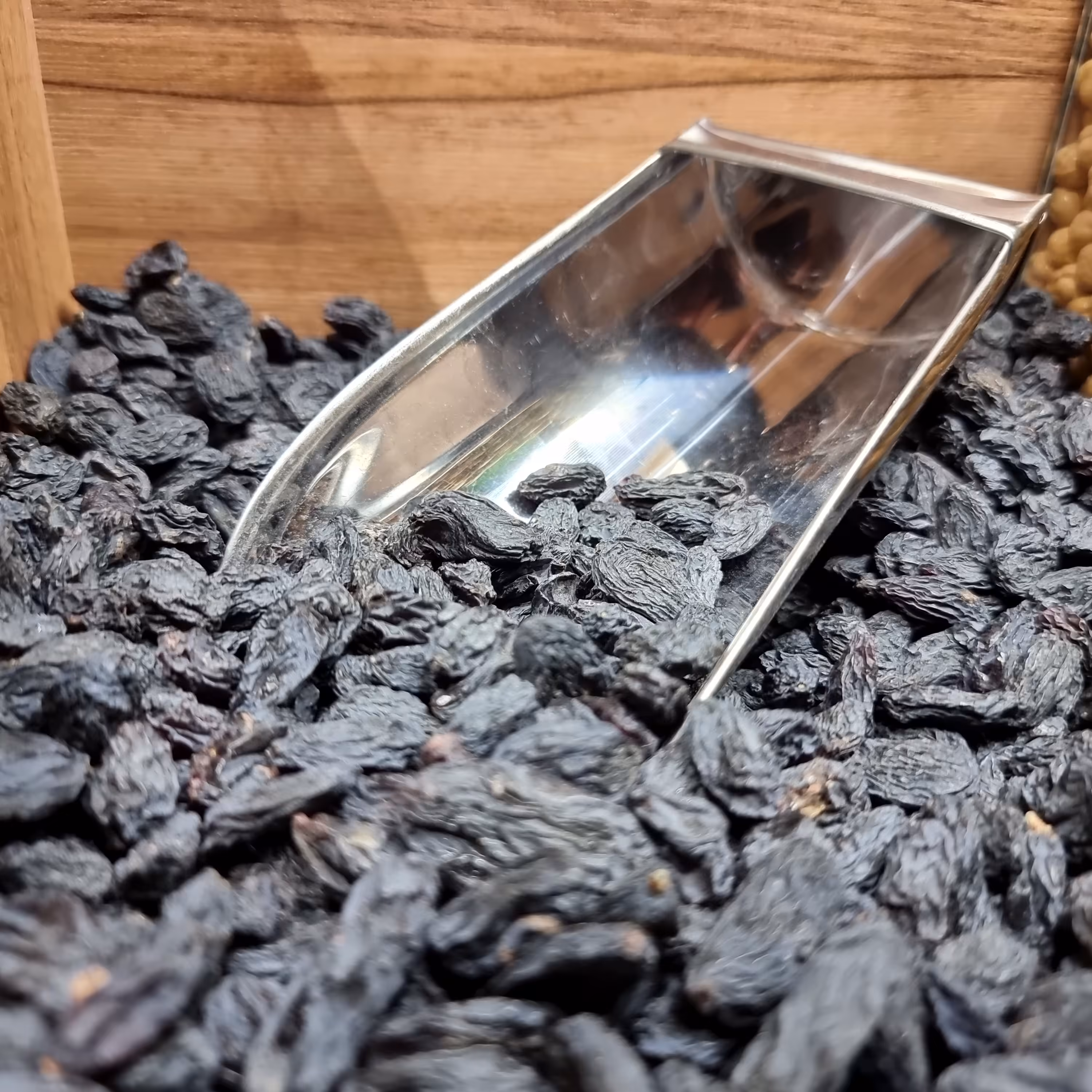 کشمش شاهانی (مویز) درجه 1 (500 گرم)