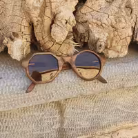 عینک چوبی دستساز مدل تابه تا