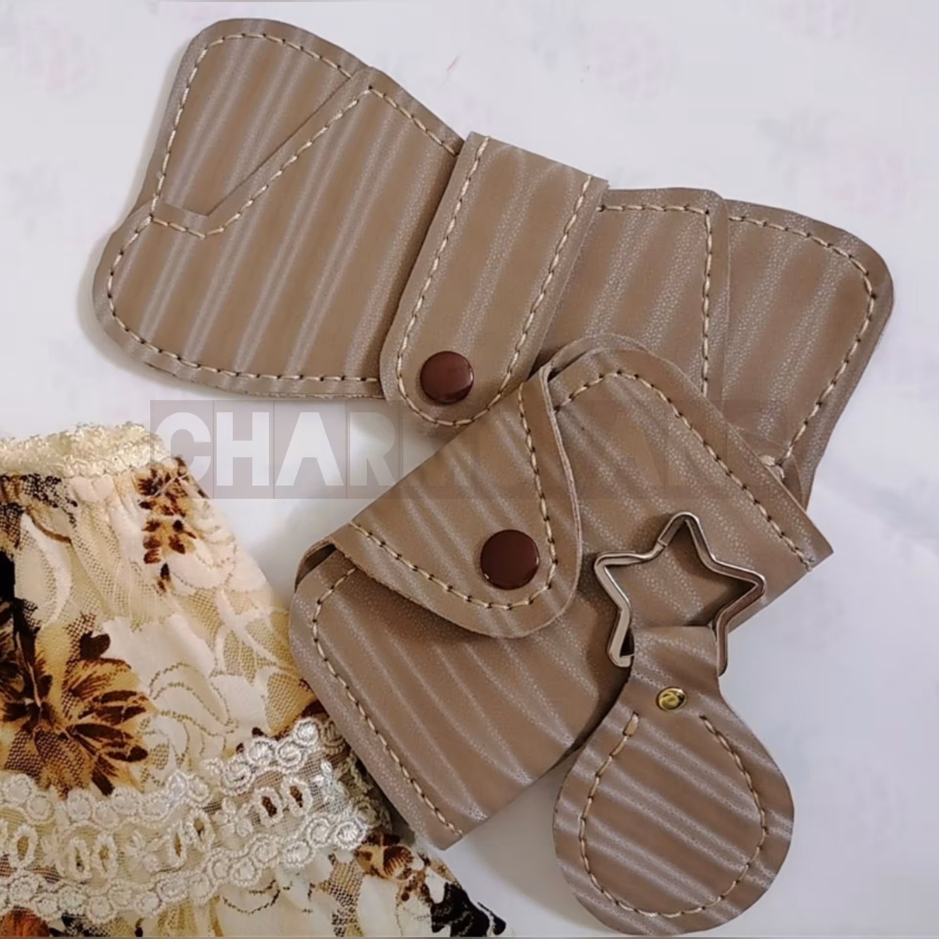 چرم مصنوعی،فانتزی،نسکافه ای شاین، جاعینکی،جاکارتی،جاکلیدی