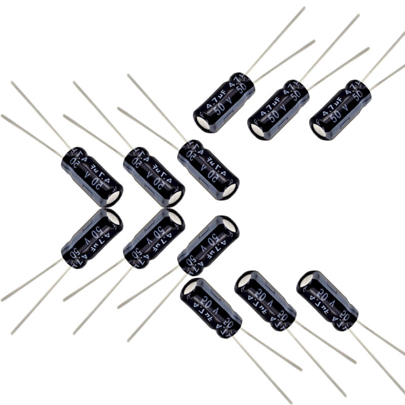 خازن 4.7 میکروفاراد 50 ولت کد Ca4.7uf-50V بسته 12 عددی