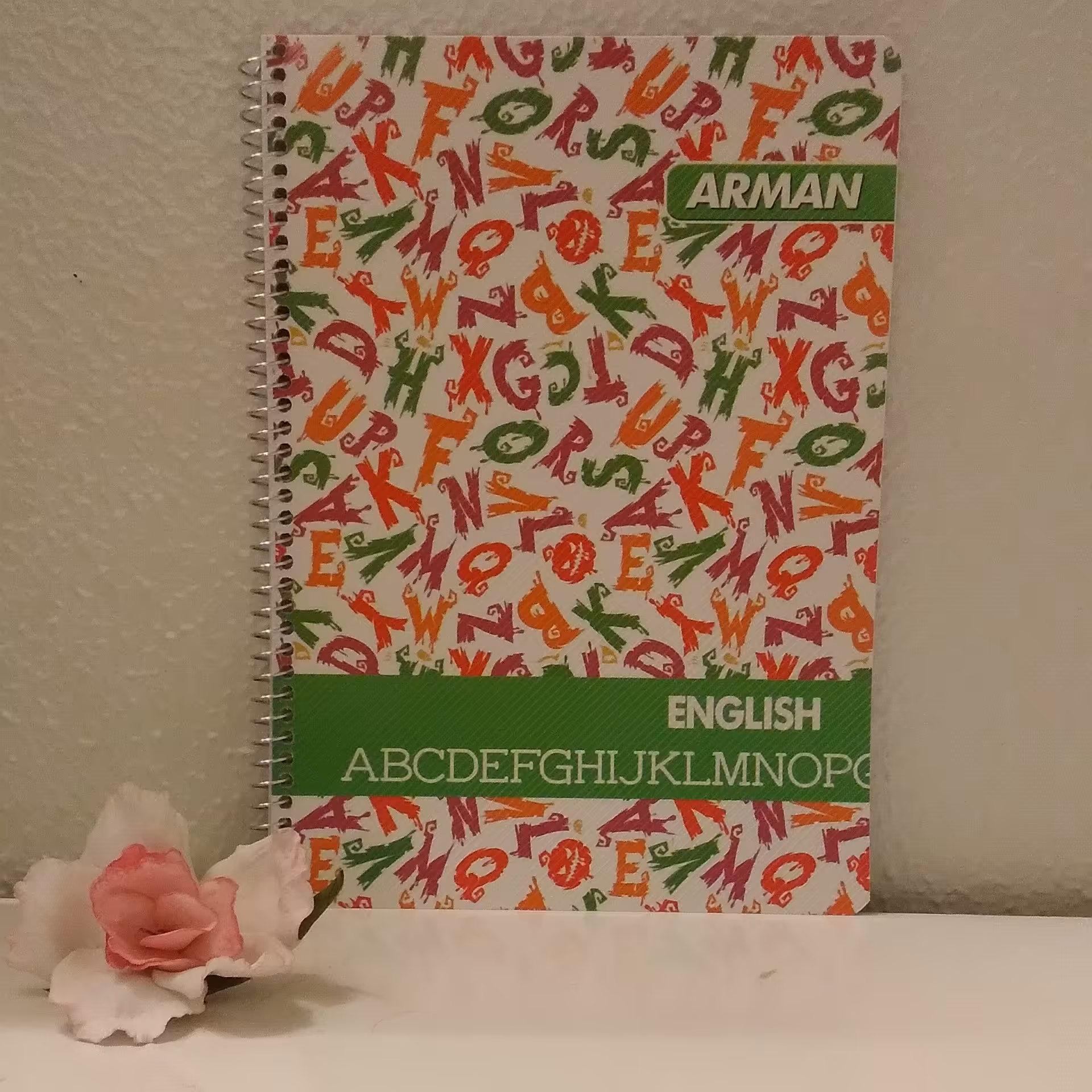 دفتر زبان 50 برگ سیمی ارمان طرح حروف الفبا 1 جلد طلقی