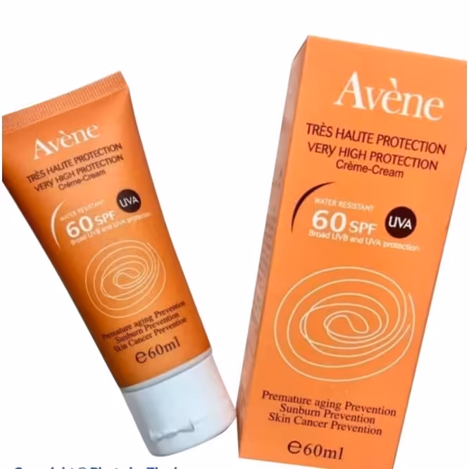 کرم ضدآفتاب اون Avene با spf60