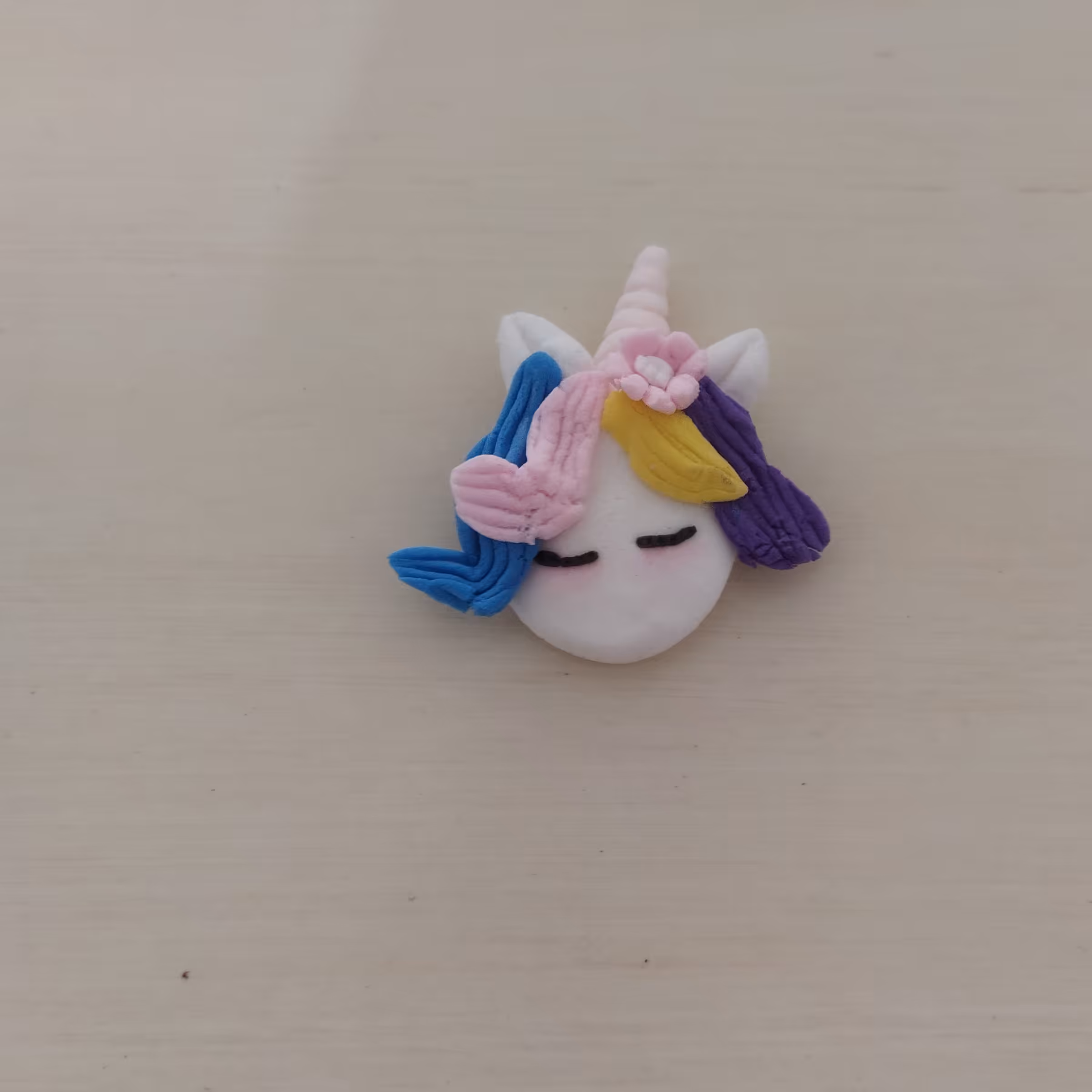 رویخچالی اسب تک شاخ 