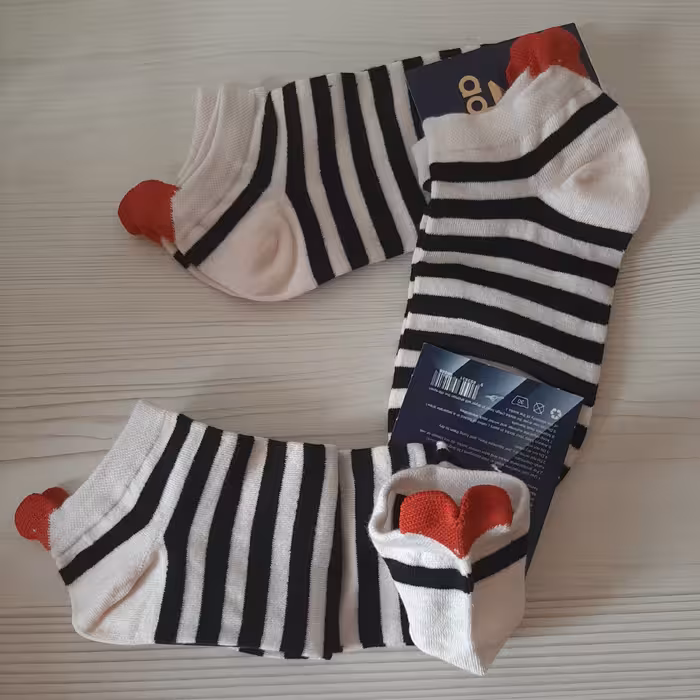 جوراب سه پاشنه