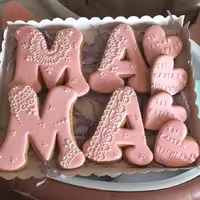 کوکی دکوراتیو (رویال آیسینگ) طرح MAMA مناسب روز مادر