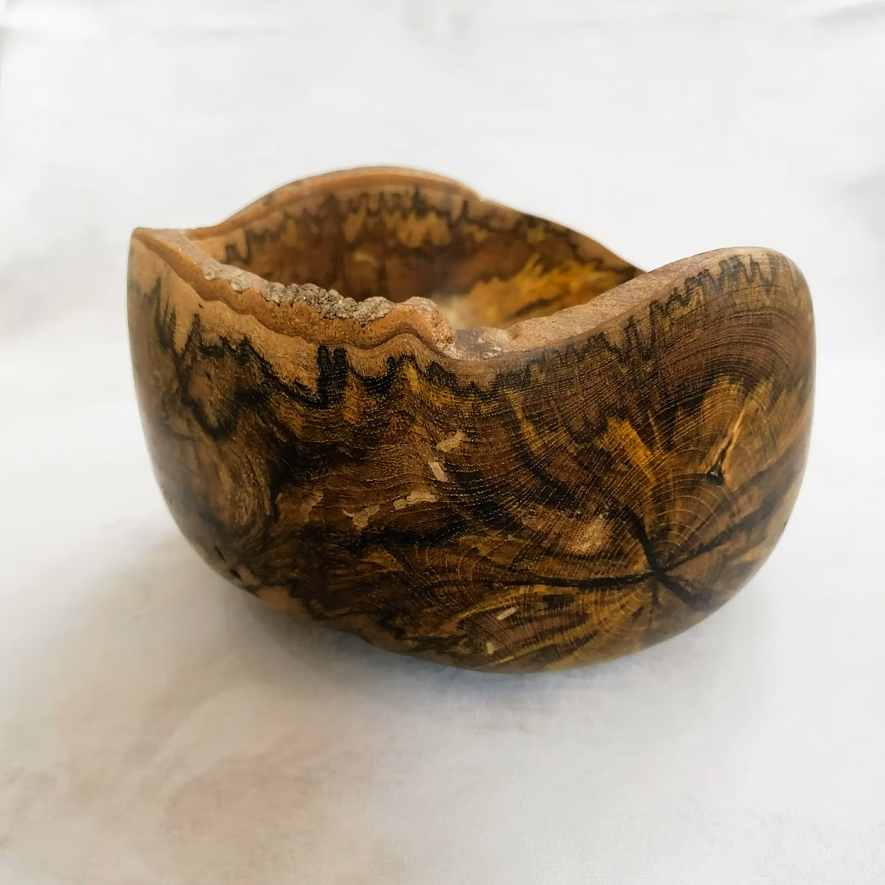 کاسه چوب بلوط لبه پوستی