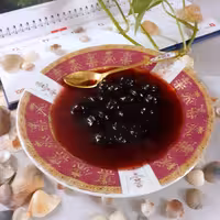 مربای آلبالو ی بدون هسته ممتاز ترنج500 گرمی