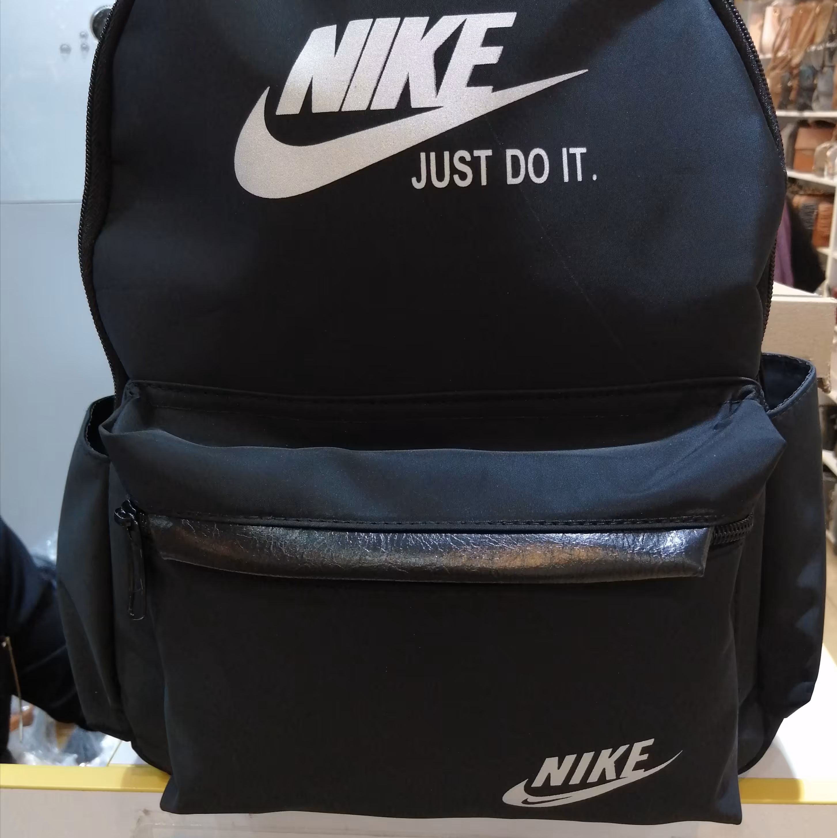 کوله پشتی مارک خارجی تک به قیمت عمده 