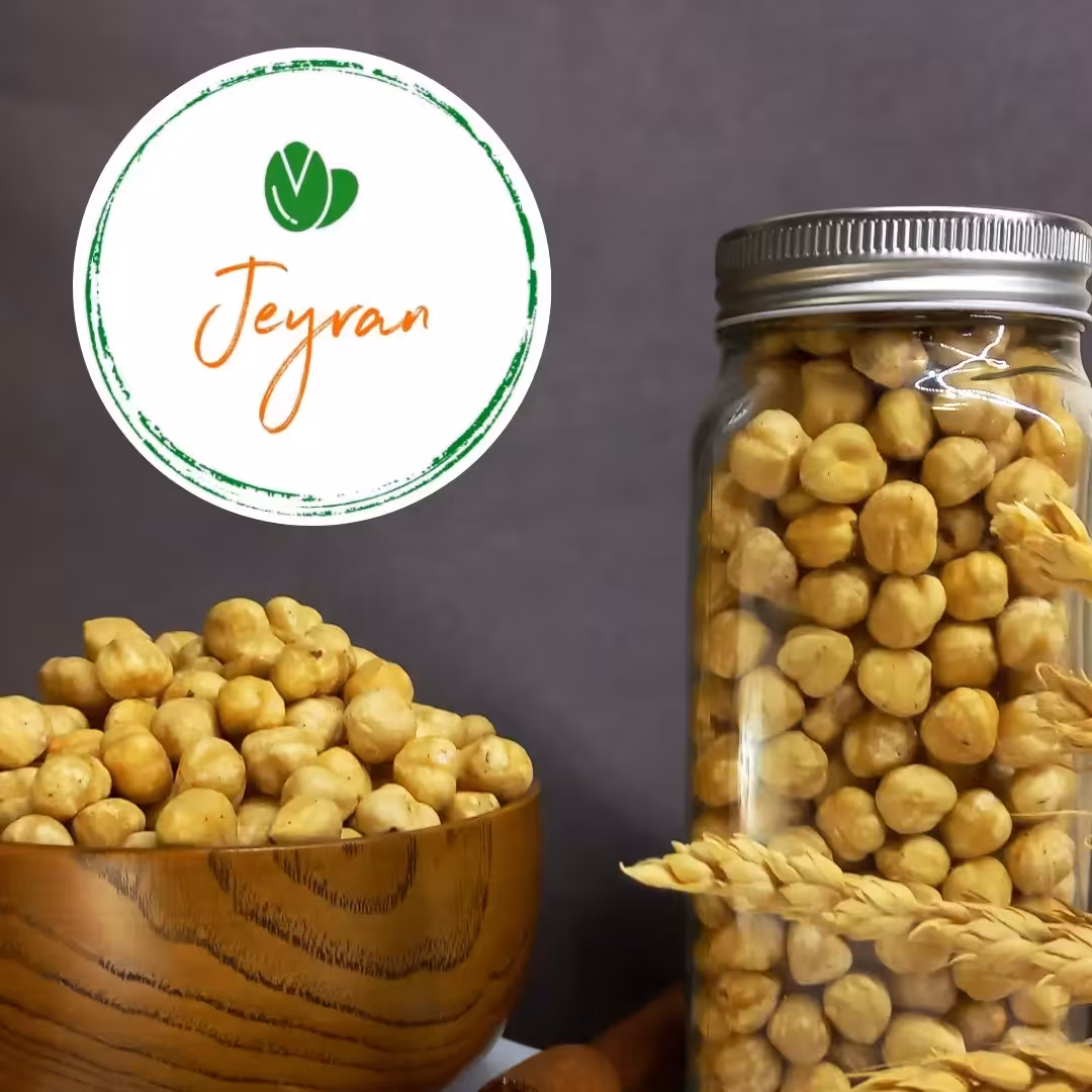 مغز فندق پوست گیری شده  (نیم کیلویی) 