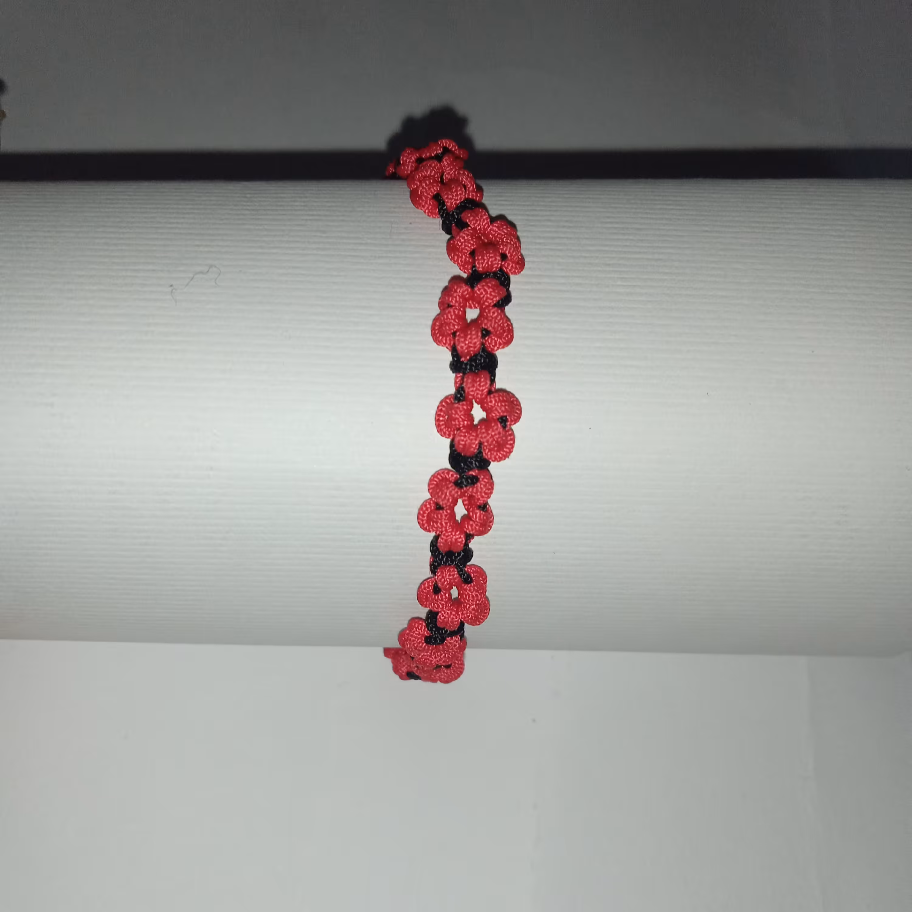 دستبند طرح گل