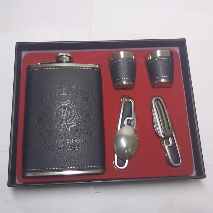 ست کادویی هیپ فلاسک با روکش چرم مشکی