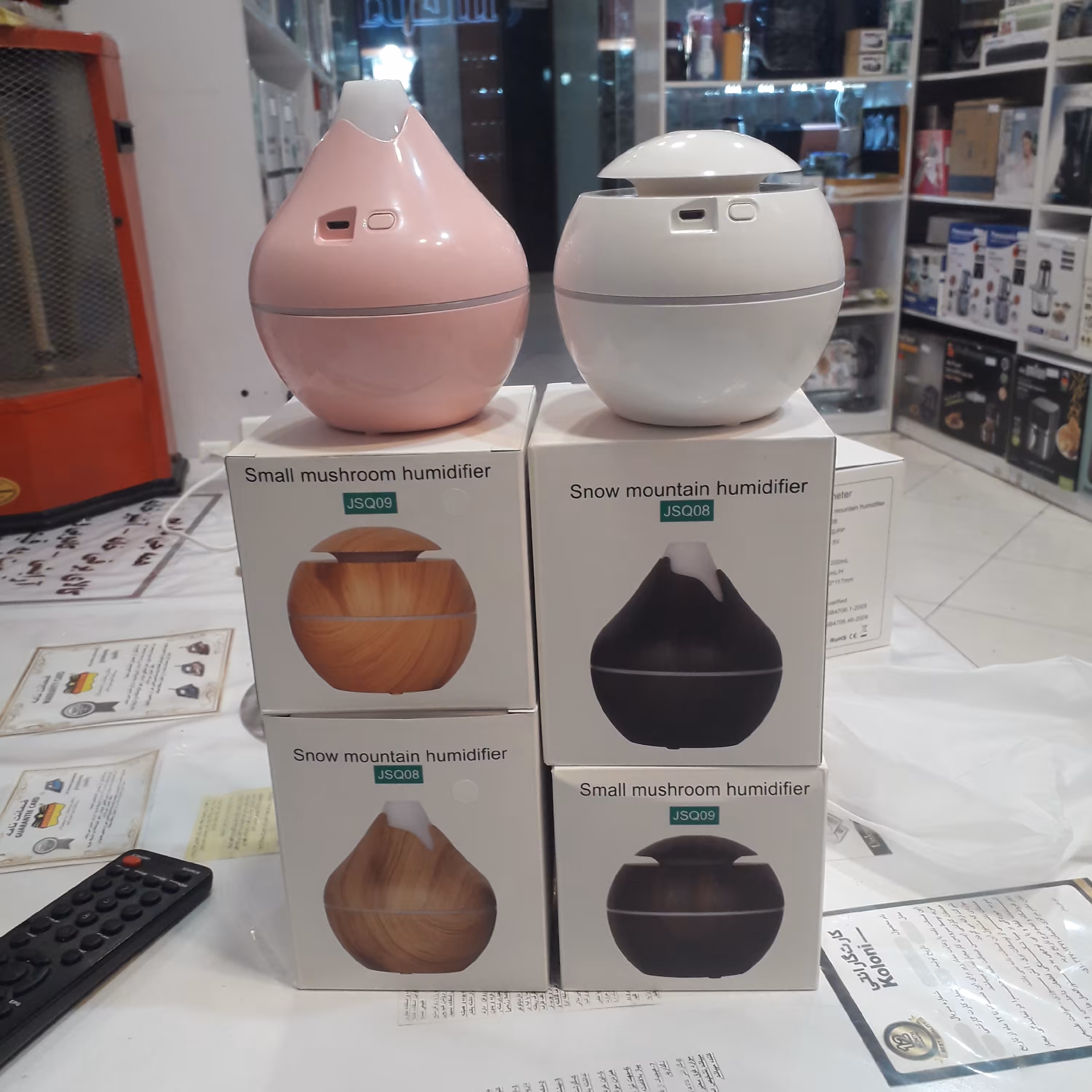 دستگاه بخور سرد 200میلی لیتر  با کیفیت در 2مدل طبق عکس رنگ سفید وصورتی ارسال فوری 