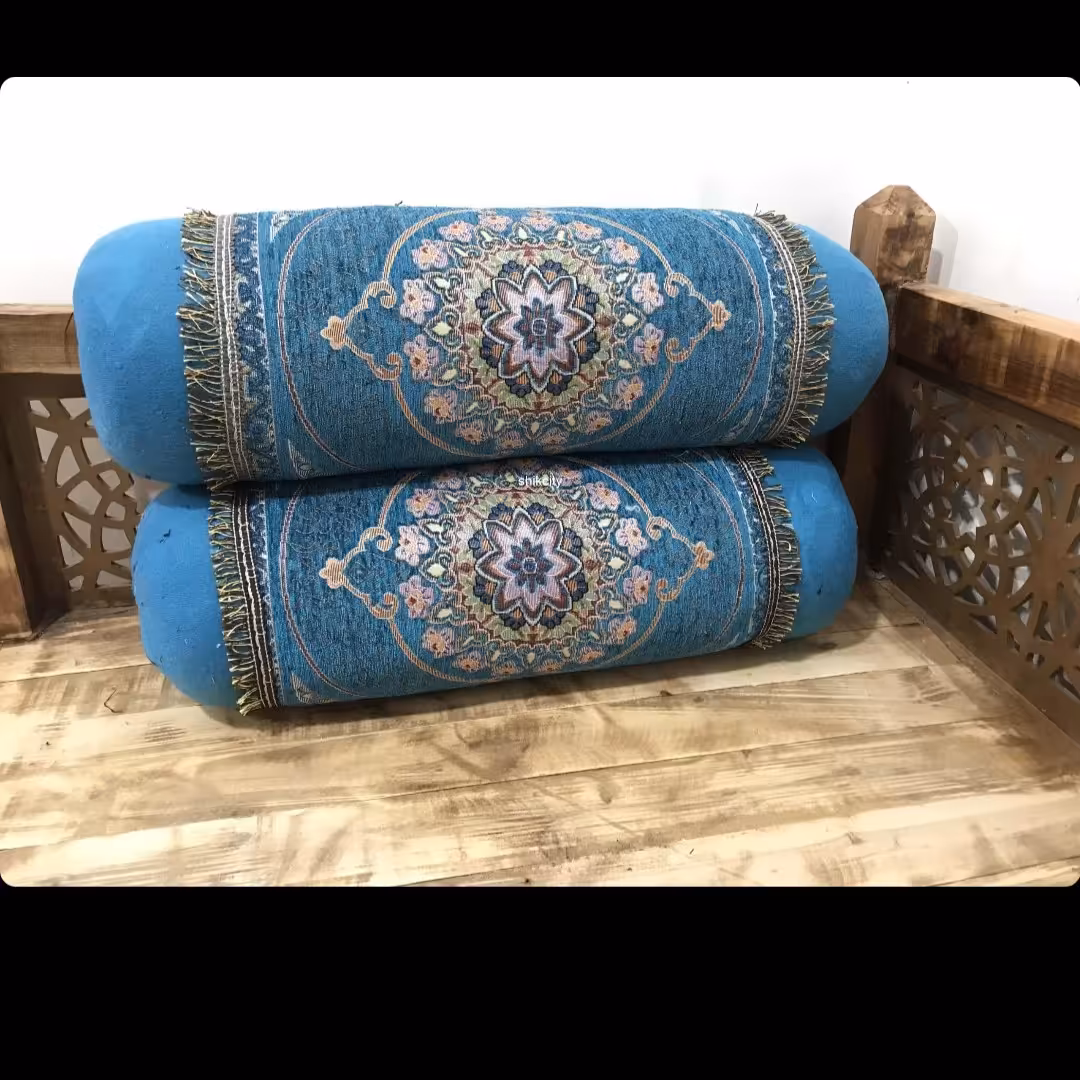 پشتی گرد مخمل.بالش لوله ای مخمل سنتی.بالش قلقلی(پس کرایه)