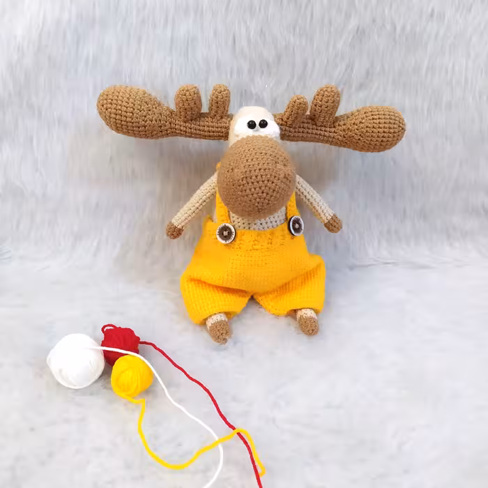 عروسک بافتنی گوزن خنگول بامزه  ارتفاع 25سانت