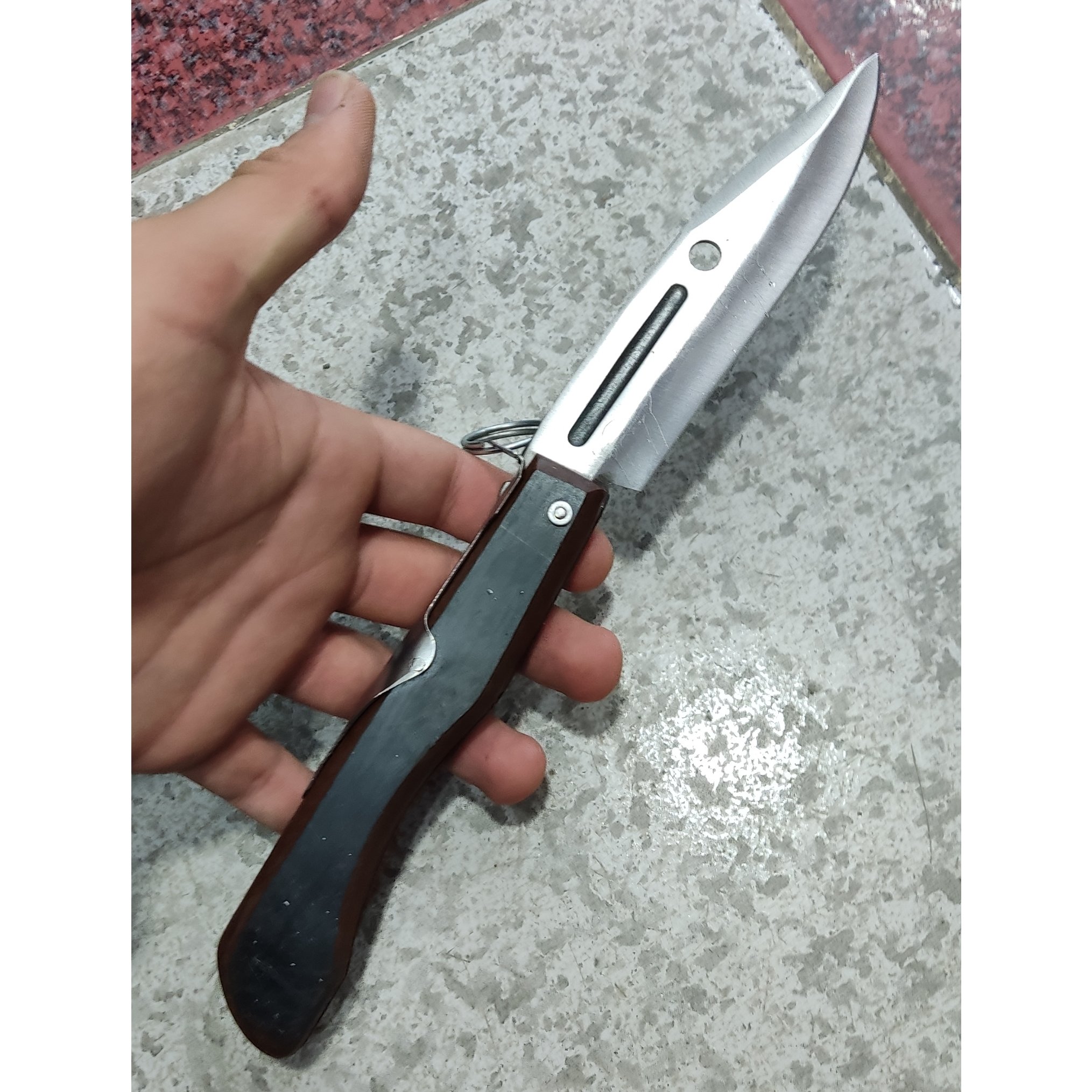 چاقو طرح سرنیزه دسته چوبی ساخت شهر بوکان آلیاژ فولاد کد M9