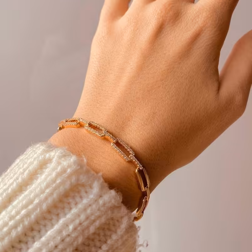 دستبند مدل زنجیری نگین دار ژوپینگ کد 202 رنک ثابت و ضد حساسیت