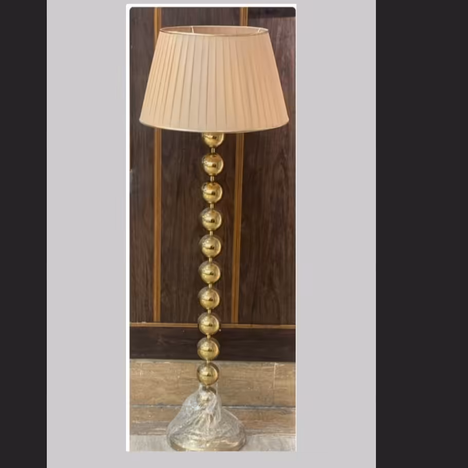 اباژورکنار سالنی گوی 9سیلور  ارتفاع 1/60بسیار زیبا و کیفیت عالی