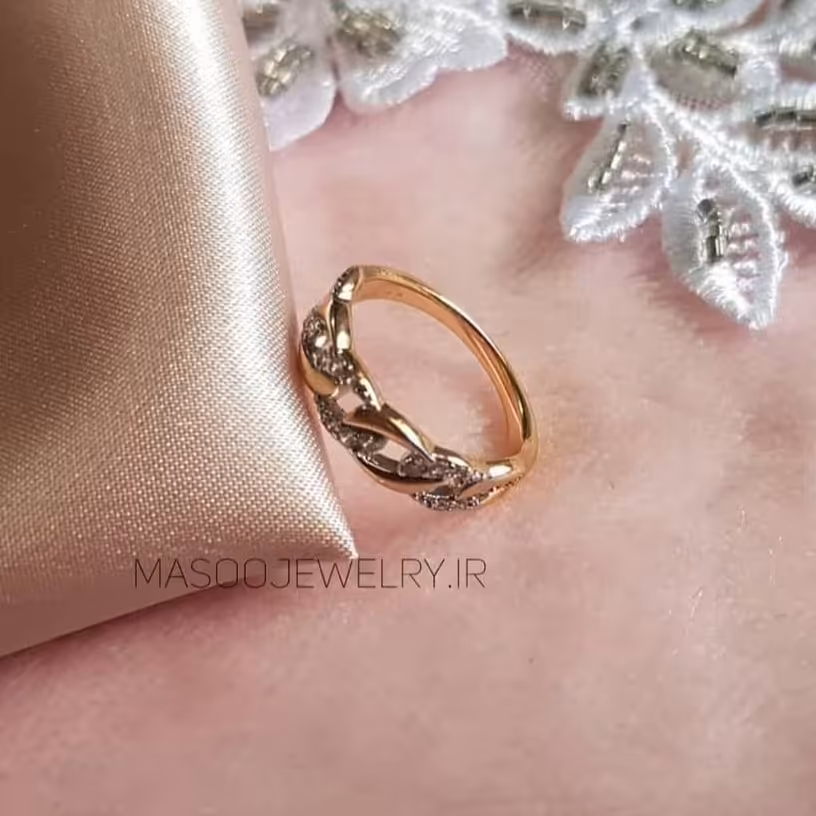 انگشتر مارک ژوپینگ طرح کارتیه نگین دار رنگ طلایی