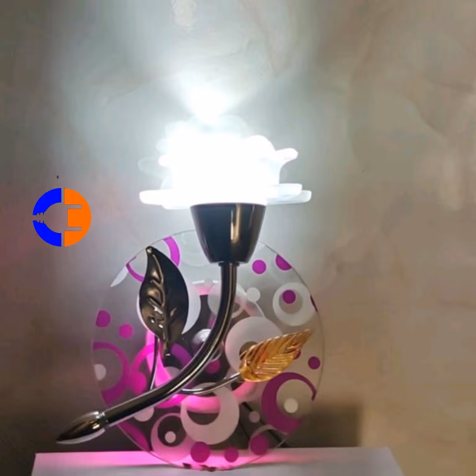 شب خواب دیواری 