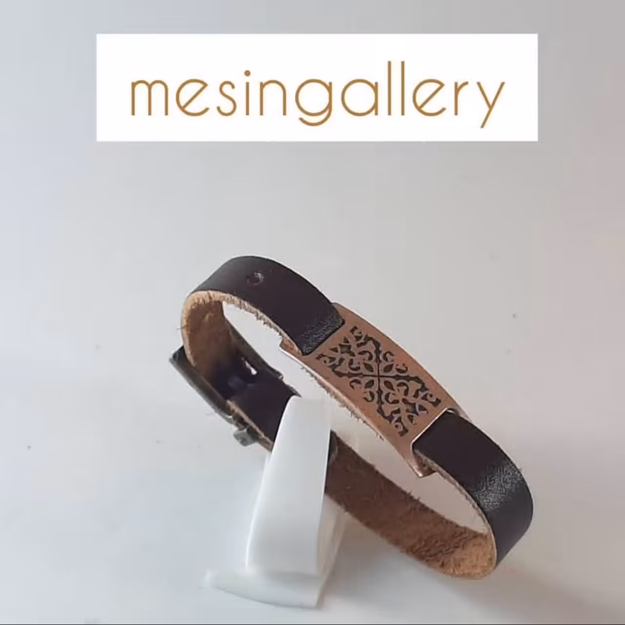 دستبند چرم ومس