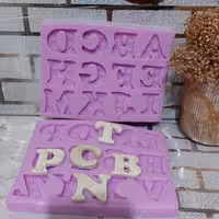 قالب سیلیکونی حروف گلدار 4 سانتی 