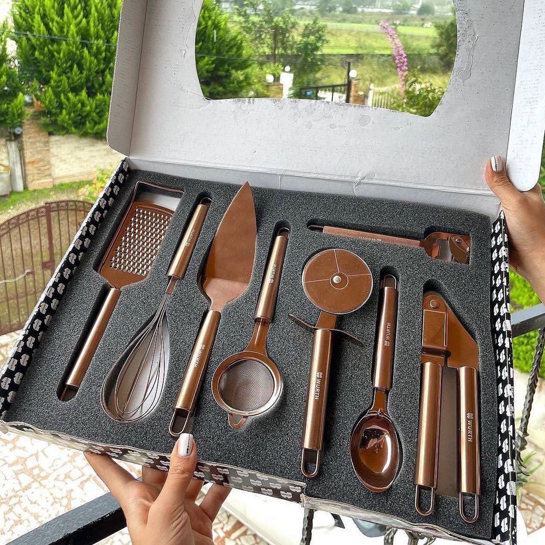 ست اشپزخانه هشت پارچه
رزگلد
ساخت ترکیه
کیفیت عالی