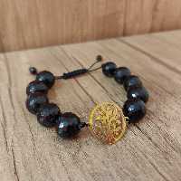 دستبند سنگ درشت تراشدار مشکی با پلاک استیل طرح گل