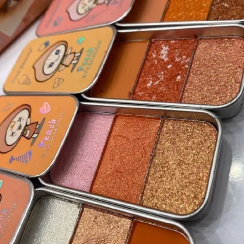 مینی هایلایتر 3  خانه  در 4 شماره زیبا و پرطرفدار  برای زیبا پسندان 