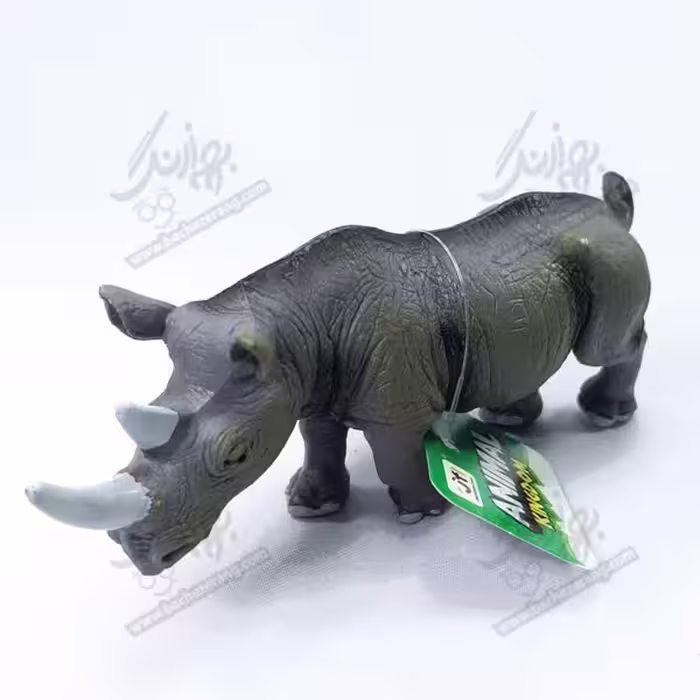 فیگور کرگدن سایز متوسط